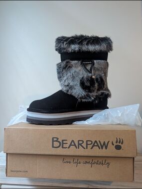 BearPaw Women's Black and Gray Faux Fur Winter Boots